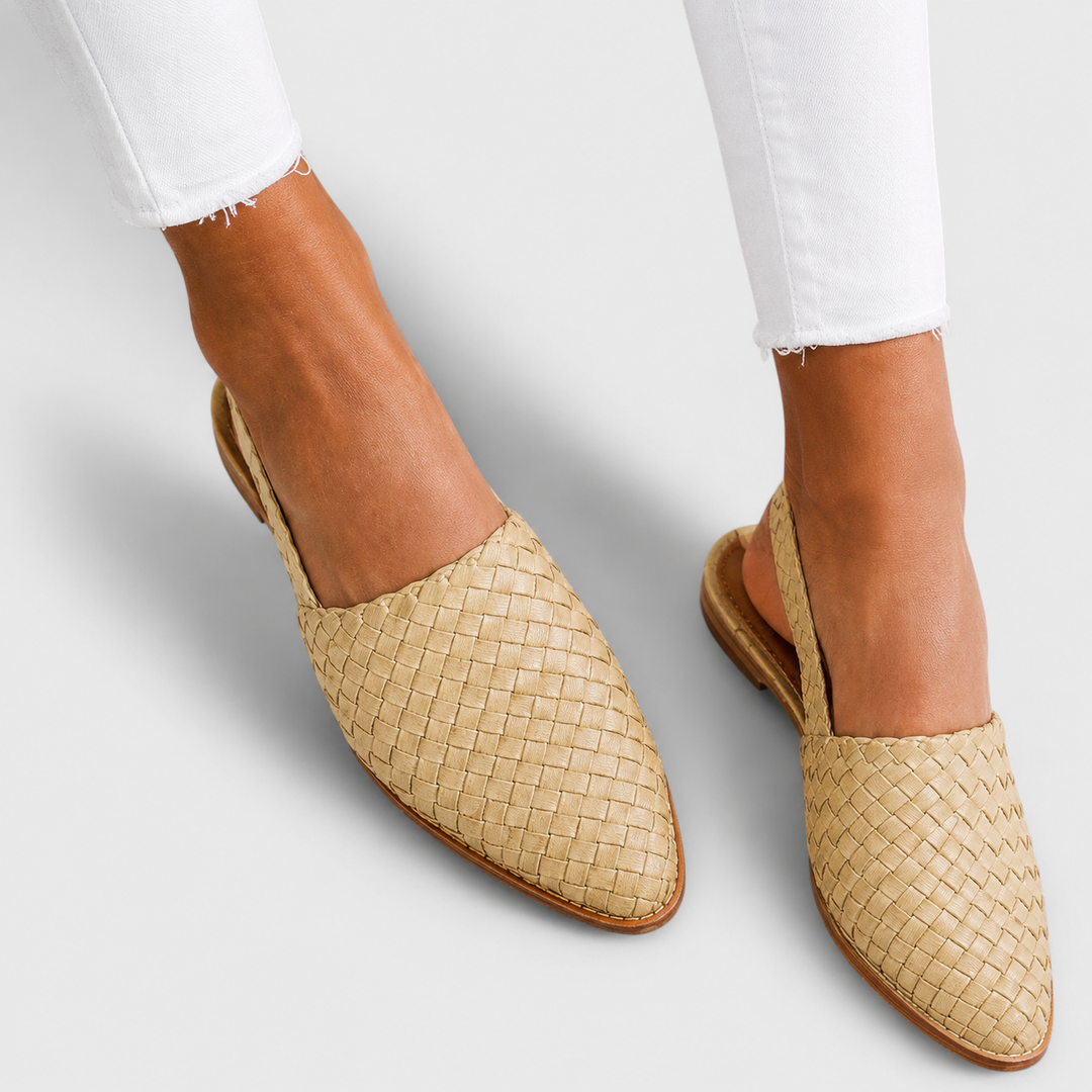 Simone | Gevlochten Mocassins met Achterband