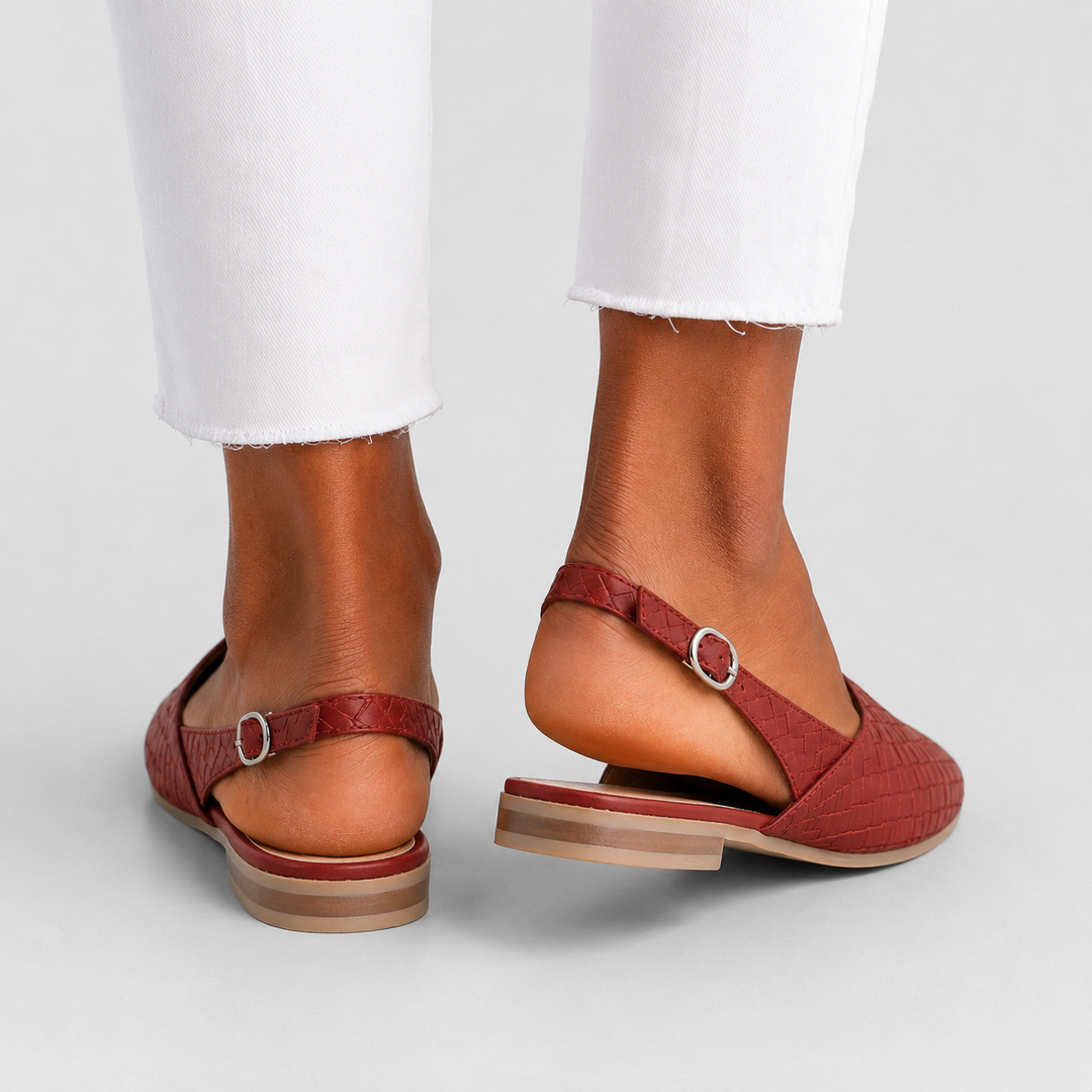 Simone | Gevlochten Mocassins met Achterband