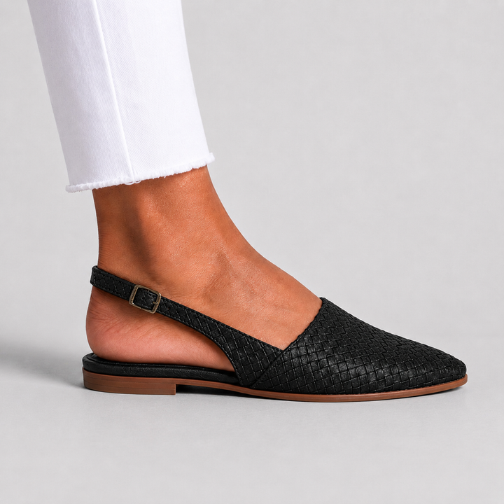 Simone | Gevlochten Mocassins met Achterband
